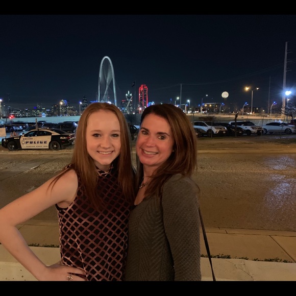 Meet your Posher, Cherise and Zoey - Picture 3 of 3